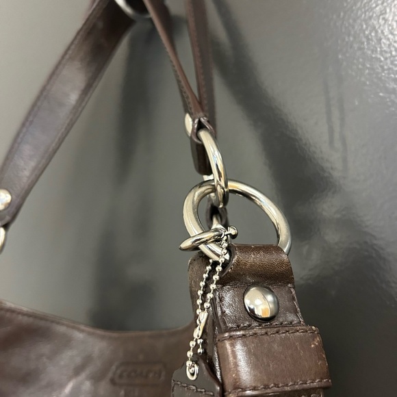 Coach Brown and Tan Signature Shoulder Bag - Picture 9 of 16